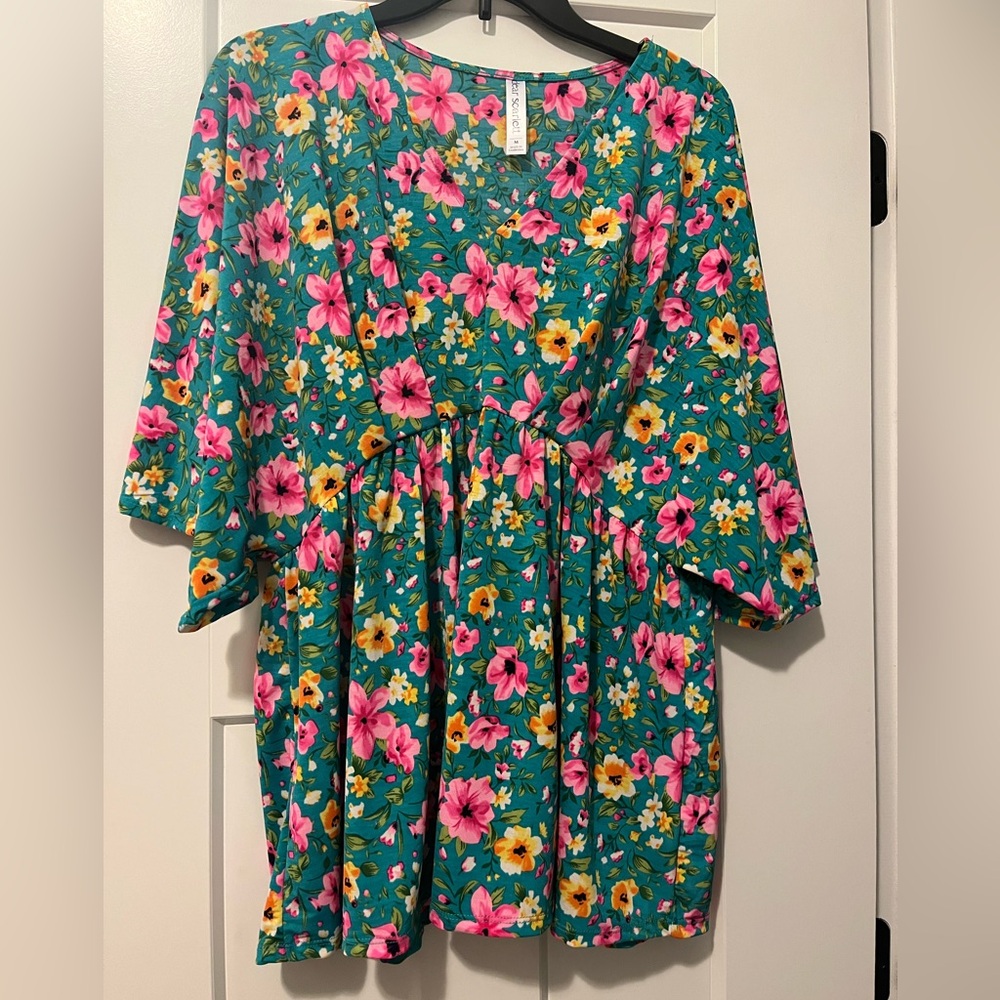 Dear Scarlett dreamer top